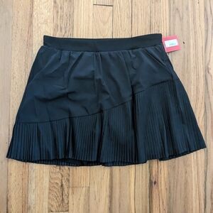 Spanx Yes Pleats skort size medium NWT
